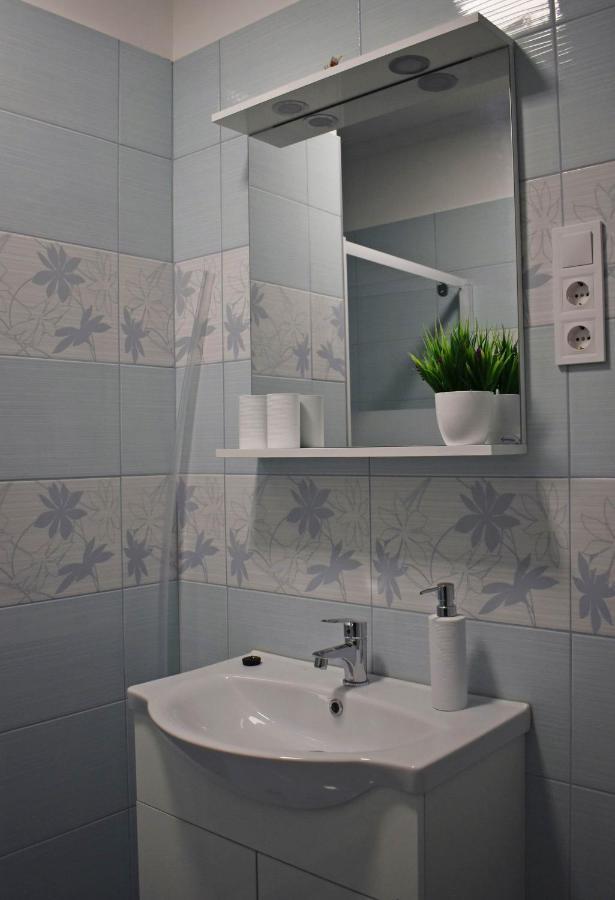 Napfeny Apartman Makó Exterior foto